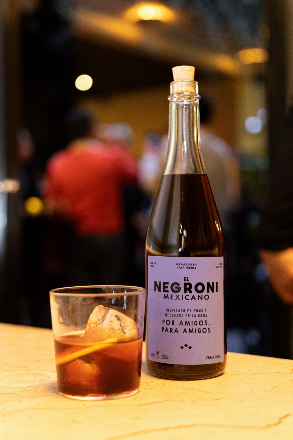 TENEMOS UN NEGRONI MEXICANO PARA TI